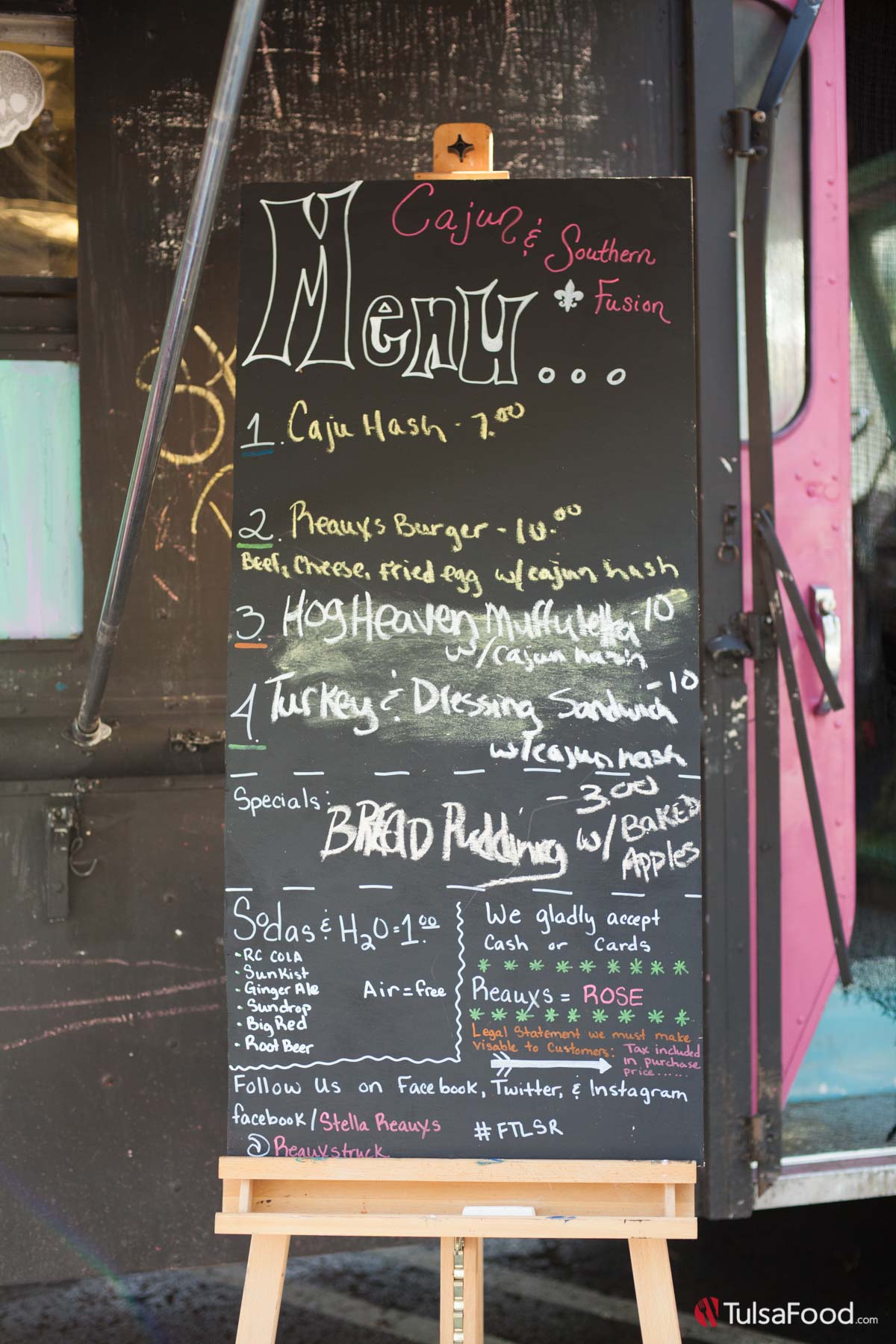 Stella Reauxs A Cajun Taste Explosion Tulsa Food