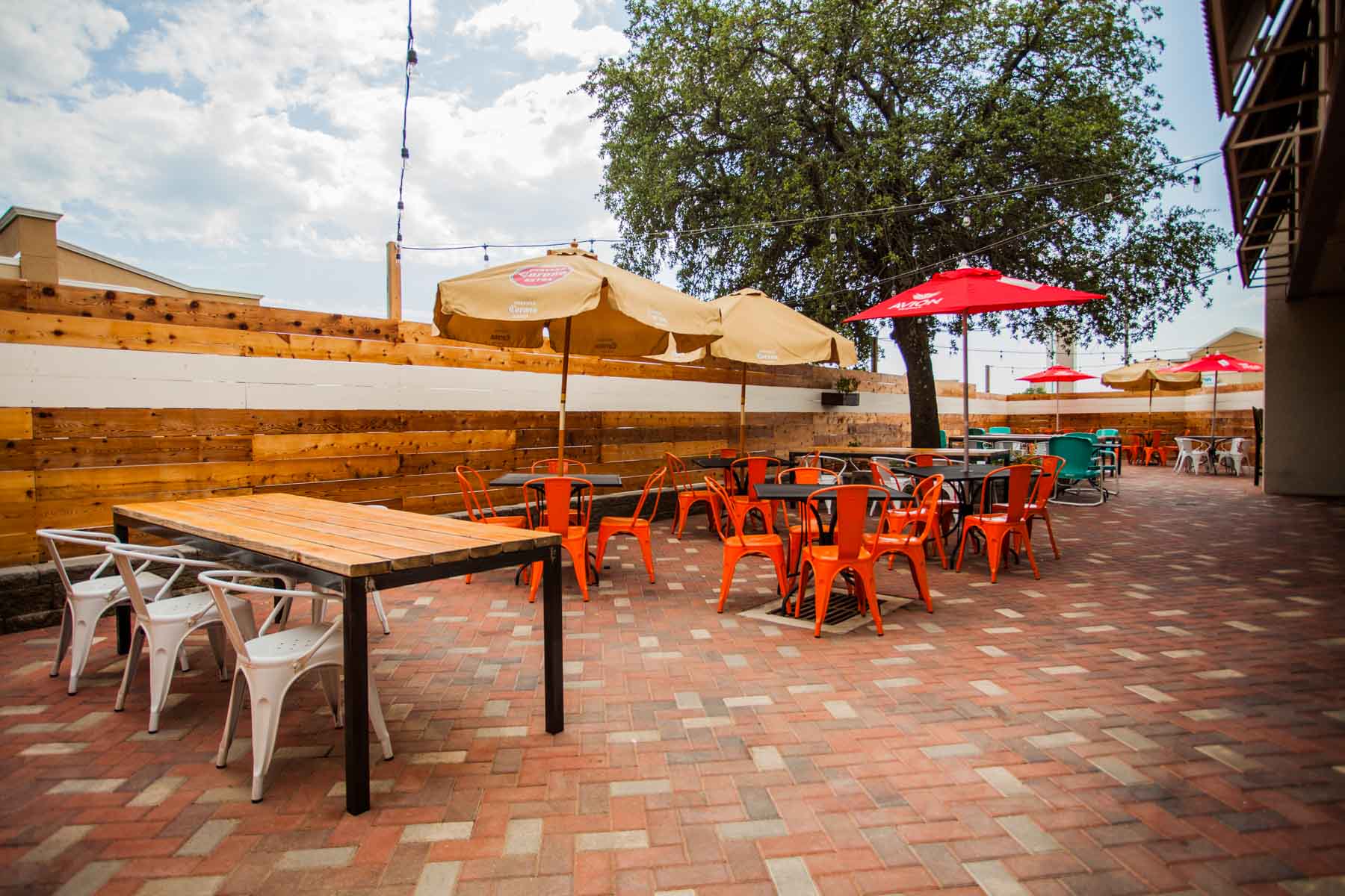 Best Tulsa Outdoor Patio Dining & Restaruants Around Town